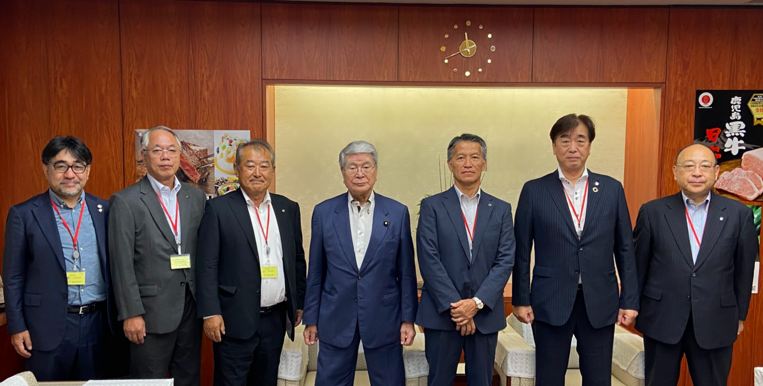 【6月30日】野村農林水産大臣を表敬訪問｜ 公益社団法人 日本農業法人協会
